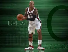 赛前密尔沃基雄鹿调整名单以备欧超杯，完成体检环节打磨，悬念犹存，细节决定成败的简单介绍