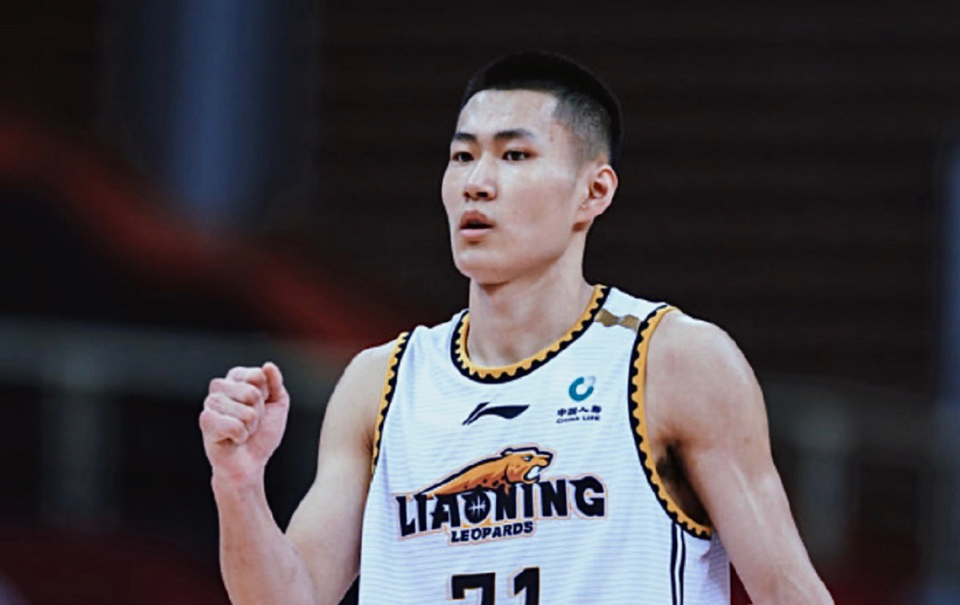 关于今晚明尼苏达森林狼完成体检——CBA常规赛节点到来，话题不断，赛季目标并未改变的信息